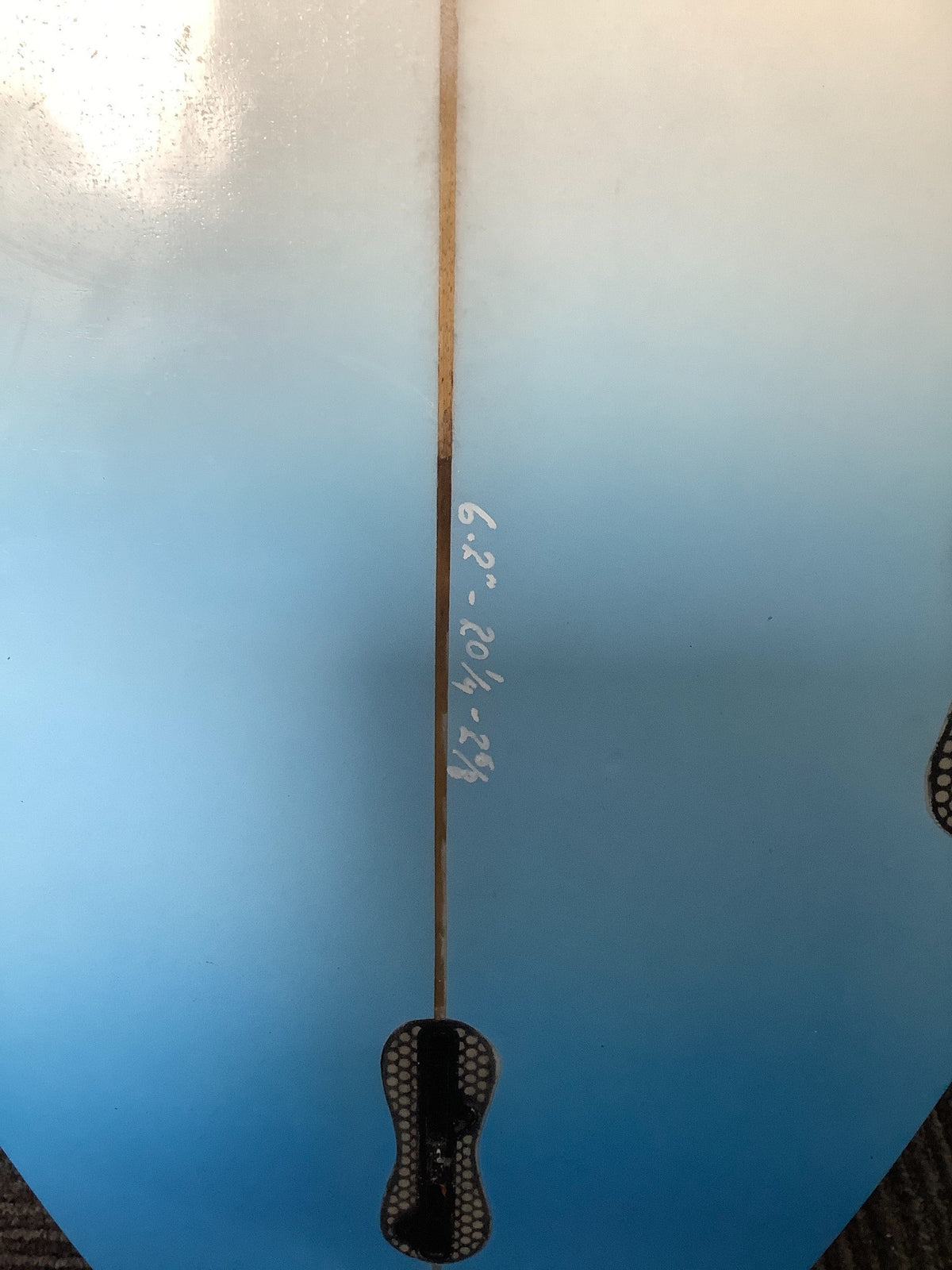 Shed 9 Custom surfboard handwritten dimensions: 6'2 by 20 1/4 by 2 5/8