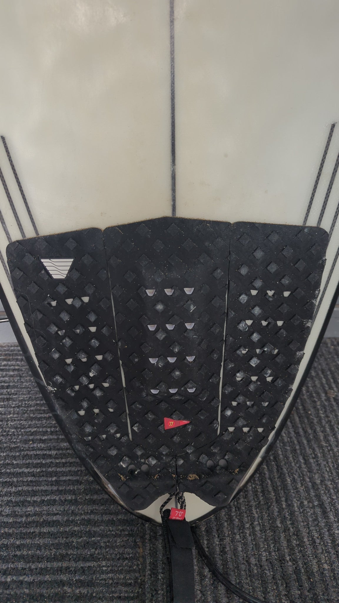 Dylan Longbottom Predator secondhand surfboard rear pad