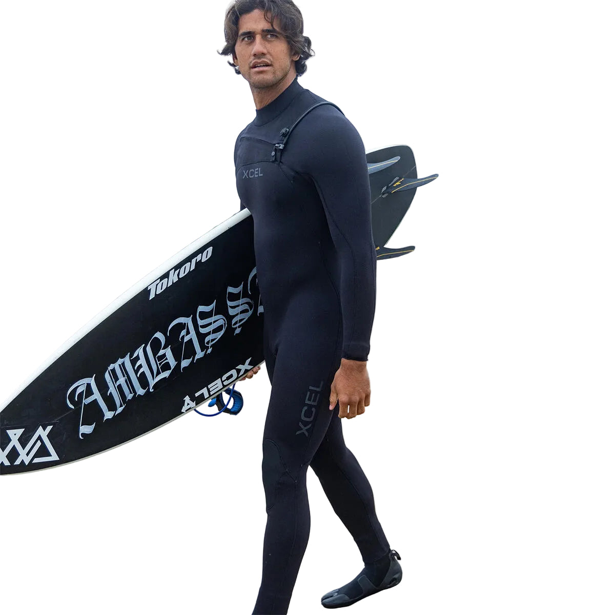 Model side view wearing Xcel Men’s Comp 3/2mm Chest Zip Steamer Wetsuit in black shed nine 