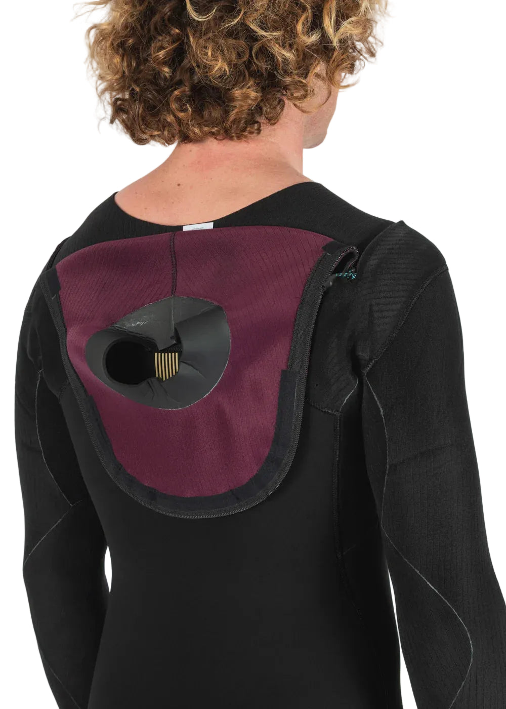 Interior lining back view of Vissla Men’s New Seas 3/2 U-Zip Steamer Wetsuit in Black 2 shed nine